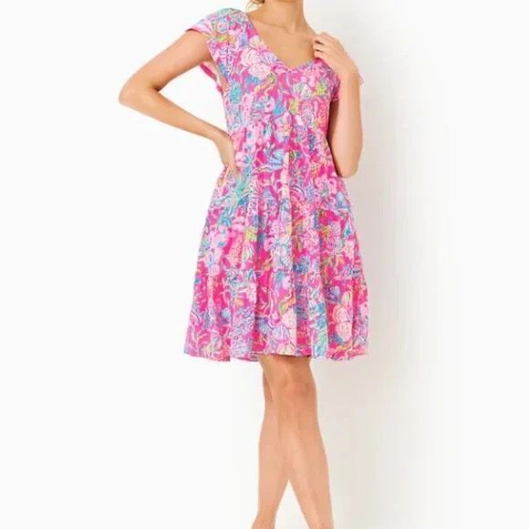 Lilly Pulitzer Dresses & Skirts - Lilly Pulitzer Kawai Flutter Sleeve Dress size medium